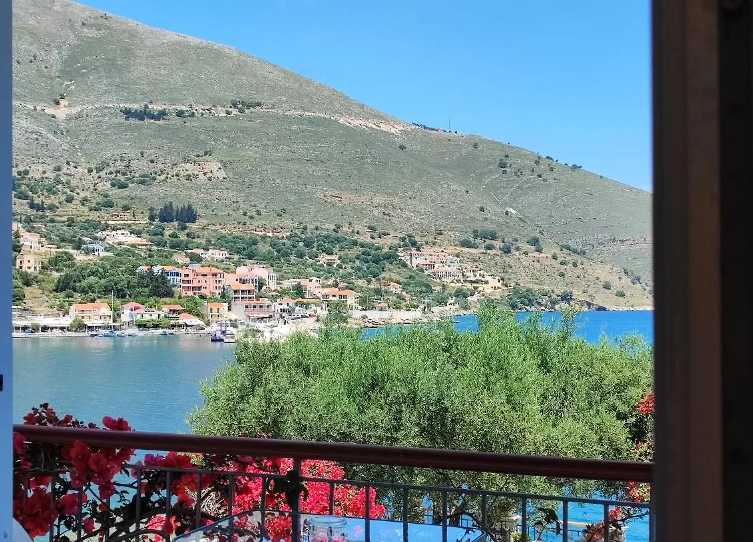 Waterside Apartments Agia Efimia 0*,